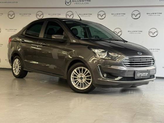 FORD KA 1.5 TI-VCT FLEX TITANIUM AUTOMÁTICO FORD KA 1.5 TI-VCT FLEX TITANIUM AUTOMÁTICO